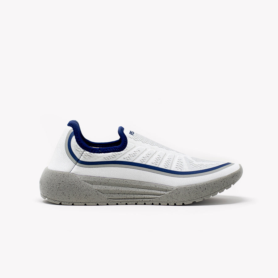 color: white/navy